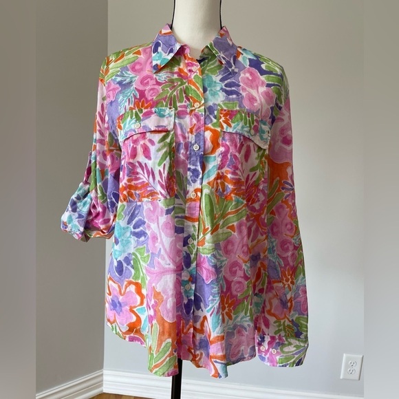 Lauren Ralph Lauren size large buttonup top floral design rolled tabbed sleeves - Picture 4 of 13